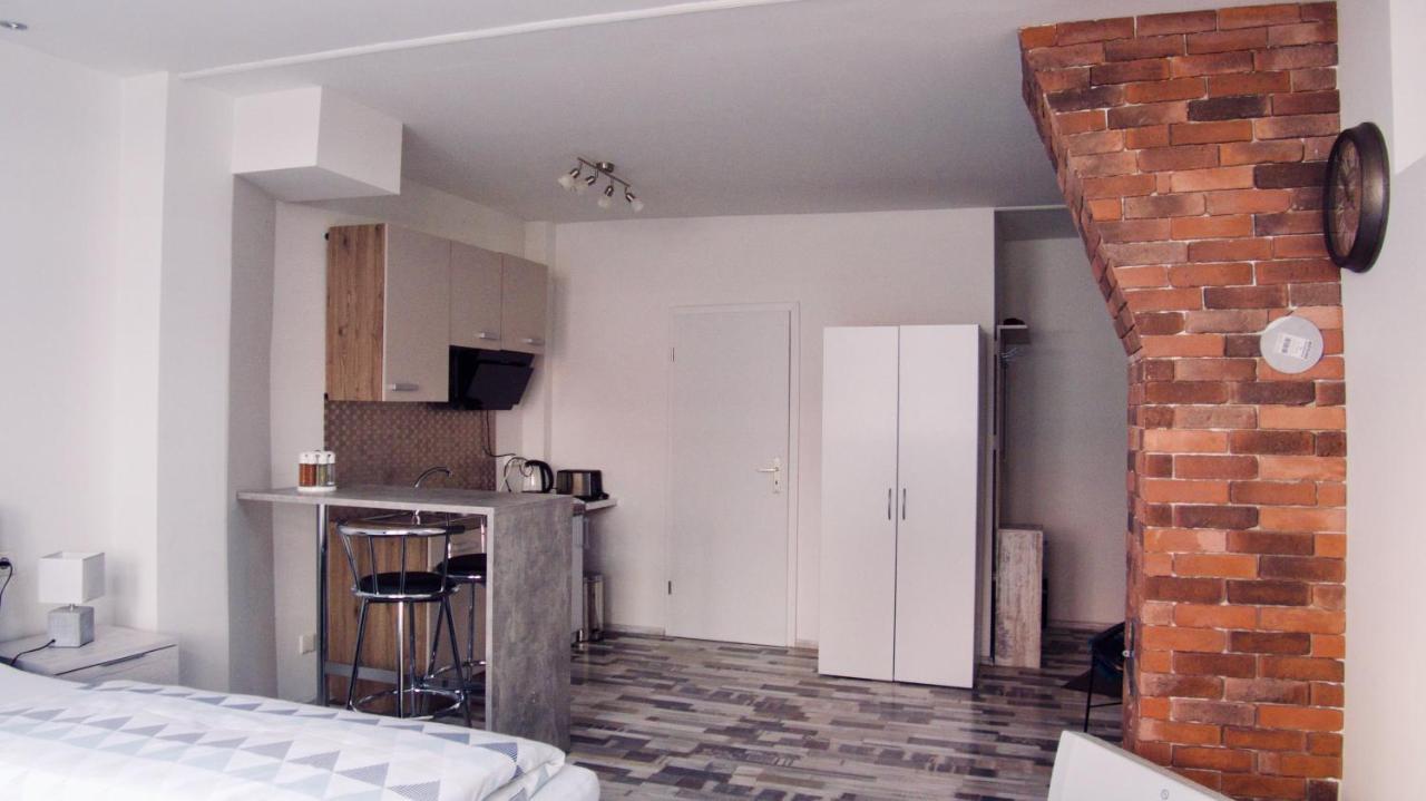 Moderne Wohnung Schwarzwald - In Bester Lage Direkt Am Fluss Bad Wildbad Esterno foto